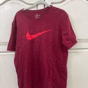 Nike Red Short Sleeve Tee Casual Comfort